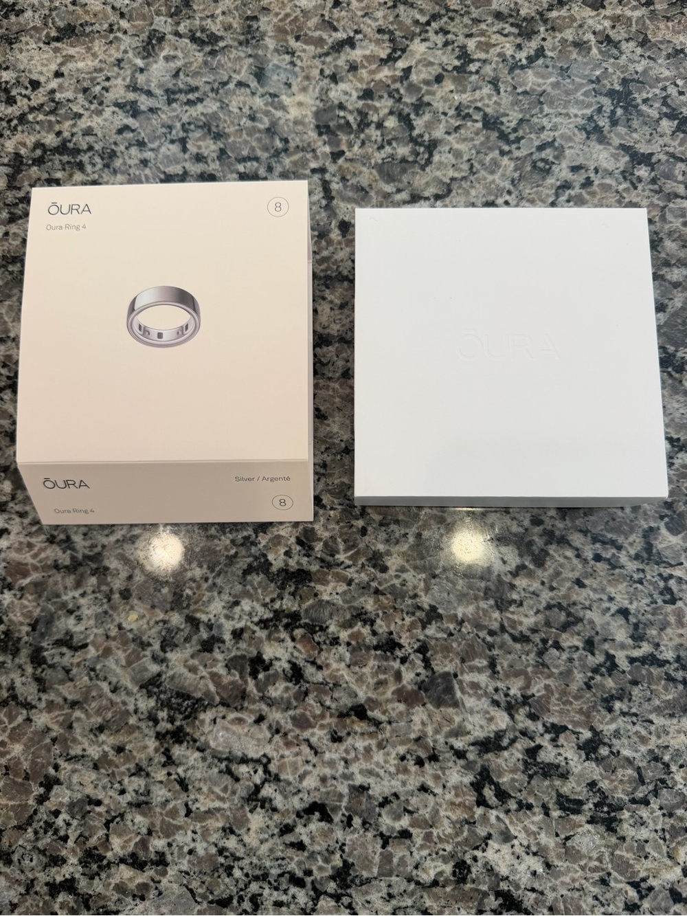 Oura Ring 4, Color- Silver, Size 8 - Picture 2 of 5